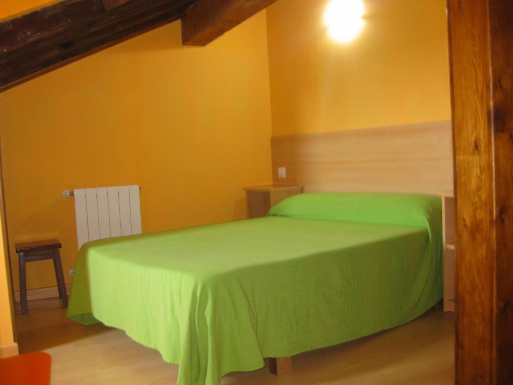 Apartamentos La Cena Novales Bilik gambar