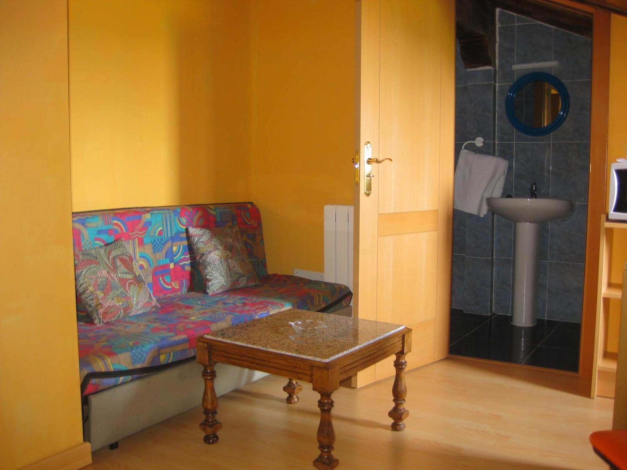 Apartamentos La Cena Novales Luaran gambar