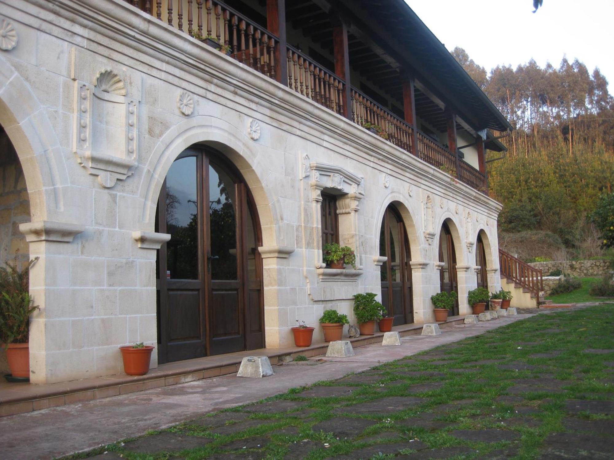 Apartamentos La Cena Novales Luaran gambar