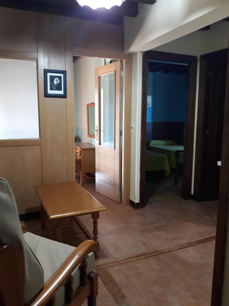 Apartamentos La Cena Novales Luaran gambar